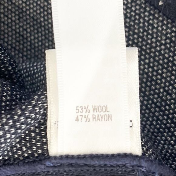 St. John Evening Navy blue striped Button Up Front Blaze 2 - Picture 8 of 8